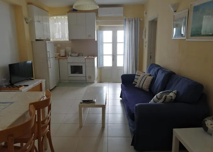 Сasa de vacaciones Parikia House *