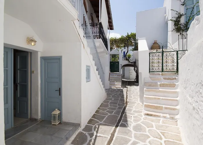 Сasa de vacaciones Parikia House *